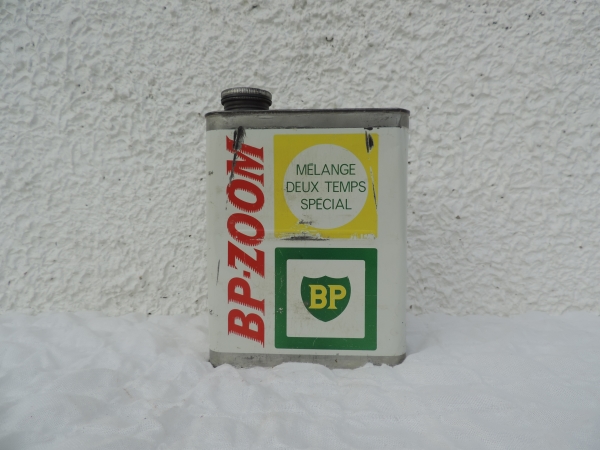 Bidon d'huile BP-ZOOM- DSCN8655.JPG