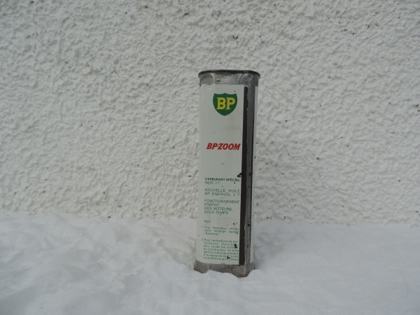 Bidon d'huile BP-ZOOM- DSCN8656.JPG