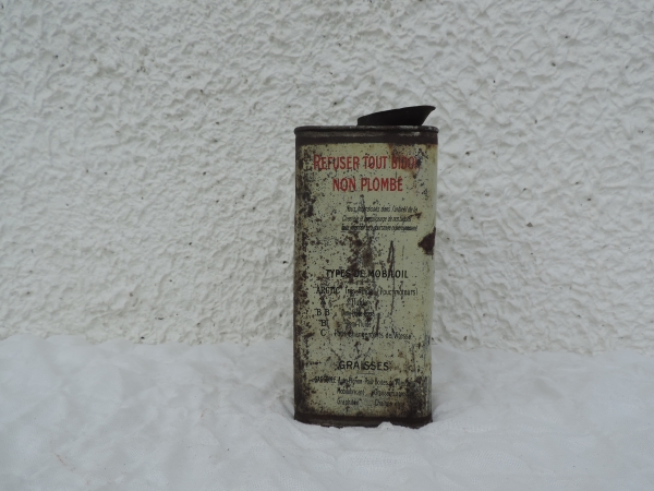 Bidon d'huile Mobiloil- DSCN8699.JPG