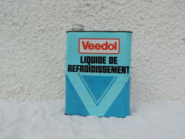 Bidon d'huile Veedol- DSCN8710.JPG