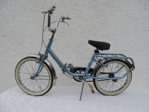 V&eacute;lo pliant MOTOBECANE pour enfant- DSCN8799.JPG