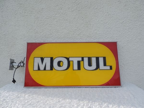Enseigne lumineuse Motul- DSCN8825.JPG