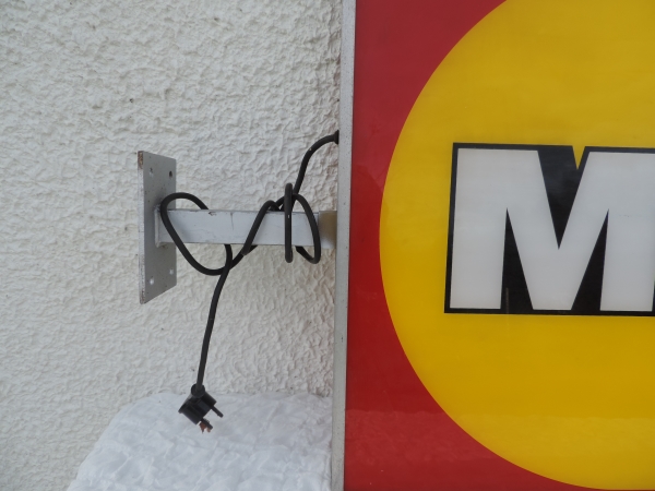 Enseigne lumineuse Motul- DSCN8826.JPG