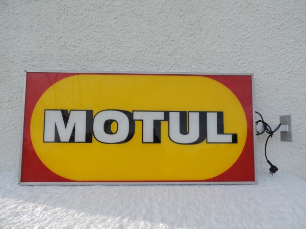 Enseigne lumineuse Motul- DSCN8828.JPG