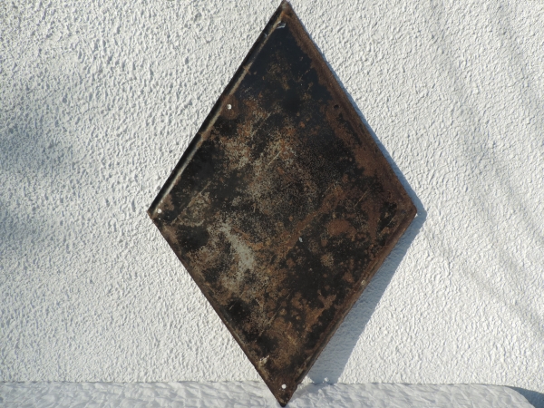 Plaque emaill&eacute;e RENAULT- DSCN9060.JPG