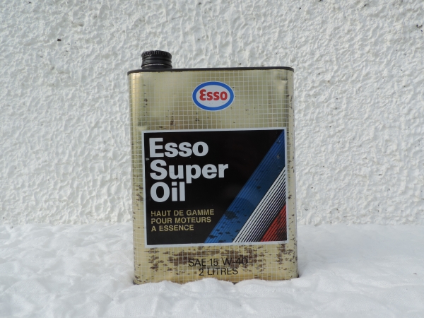 Bidon ESSO- DSCN9147.JPG