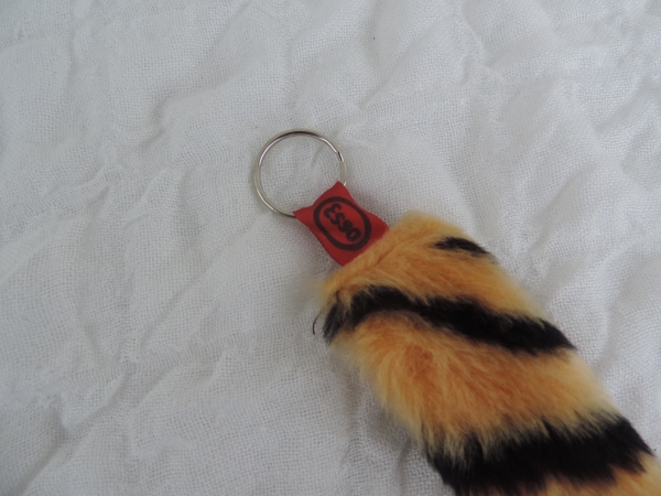 Porte cl&eacute;s ESSO- DSCN9329.JPG