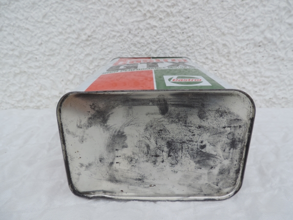 Bidon d'huile CASTROL- DSCN9363.JPG