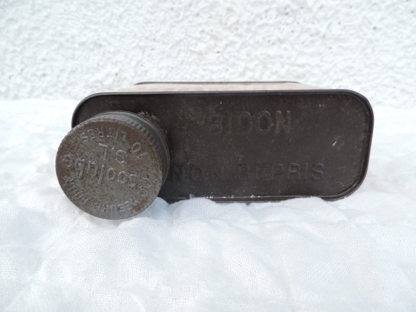 Bidon ESSO- DSCN9402.JPG