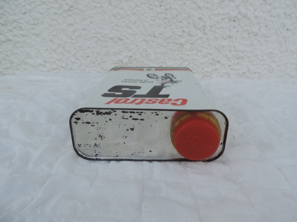 Bidon CASTROL- DSCN9594.JPG