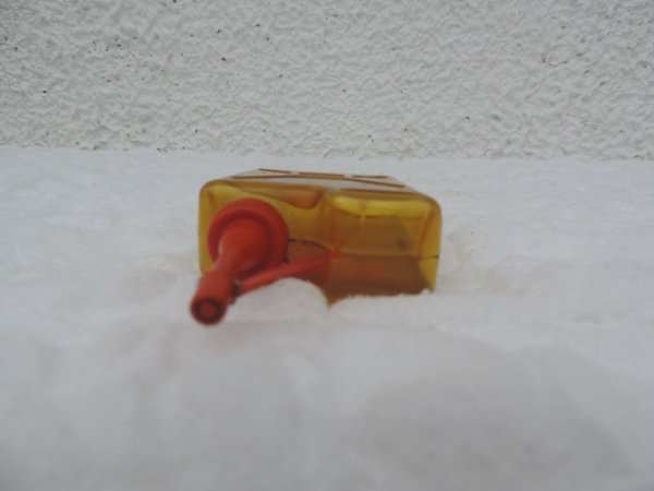 Burette d'huile- DSCN9871.JPG