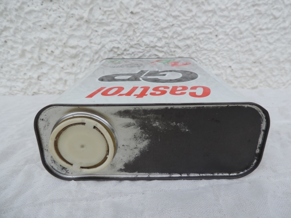 Bidon CASTROL- abcd1585.JPG