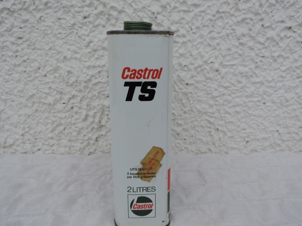 Bidon CASTROL- abcd1626.JPG