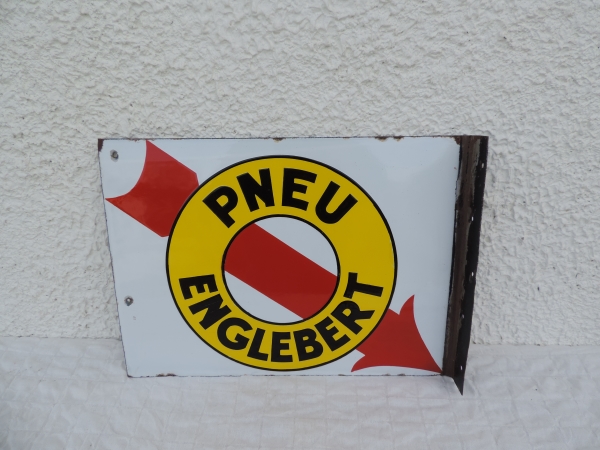 Plaque &eacute;maill&eacute;e ENGLEBERT- abcd2681.JPG