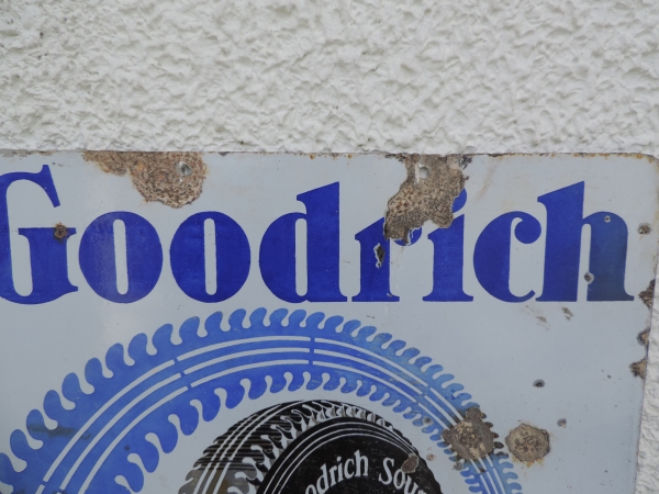 Plaque &eacute;maill&eacute;e GOODRICH- abcd2715.JPG