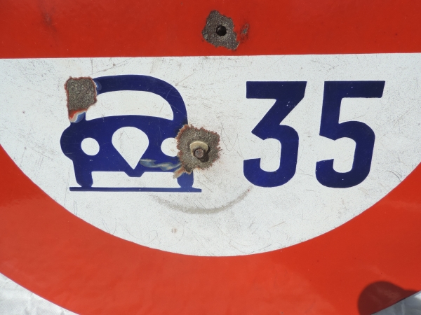Panneau de signalisation- abcd2875.JPG