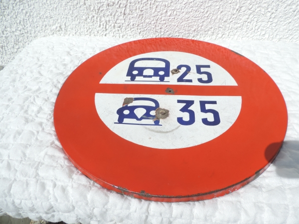 Panneau de signalisation- abcd2878.JPG