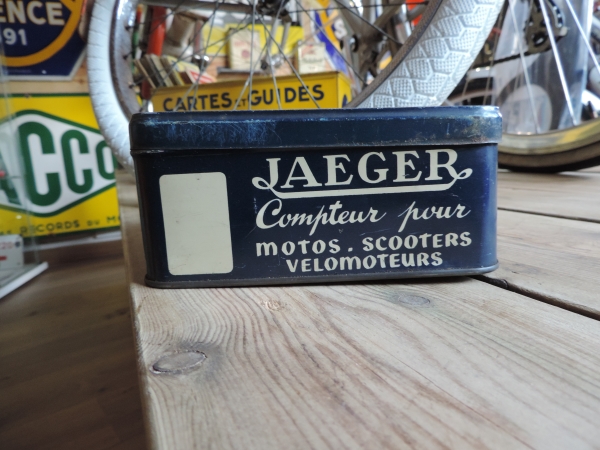 Boite JEAGER- abcd3123.JPG