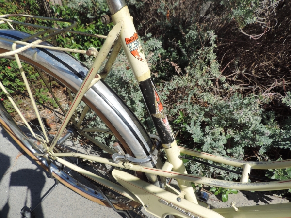 V&eacute;lo vintage Motoconfort- abcd3202.JPG