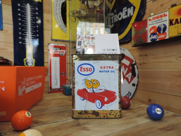Bidon d'huile ESSO