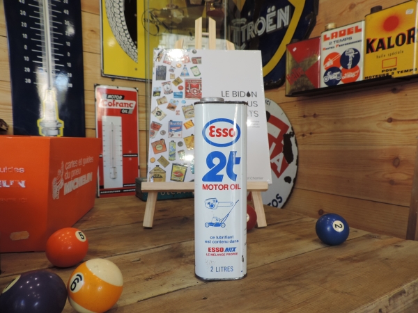 Bidon d'huile Esso- efgh071223_14.JPG