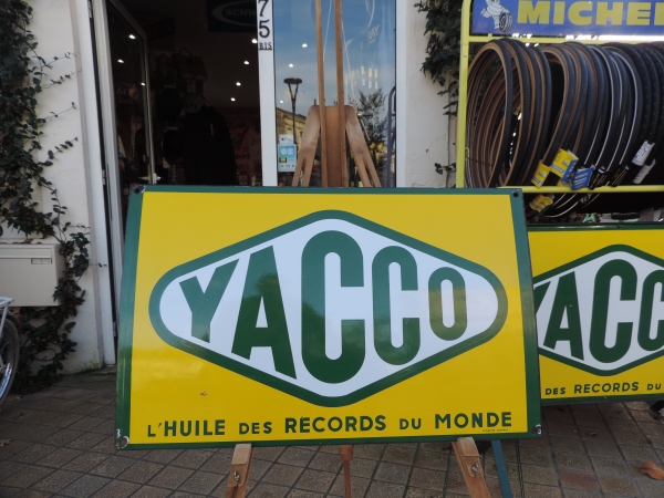 Plaque &eacute;maill&eacute;e Yacco