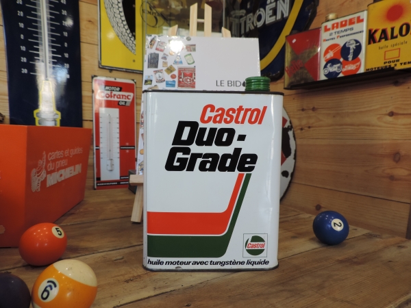 Bidon d'huile Castrol- efgh071223_25.JPG