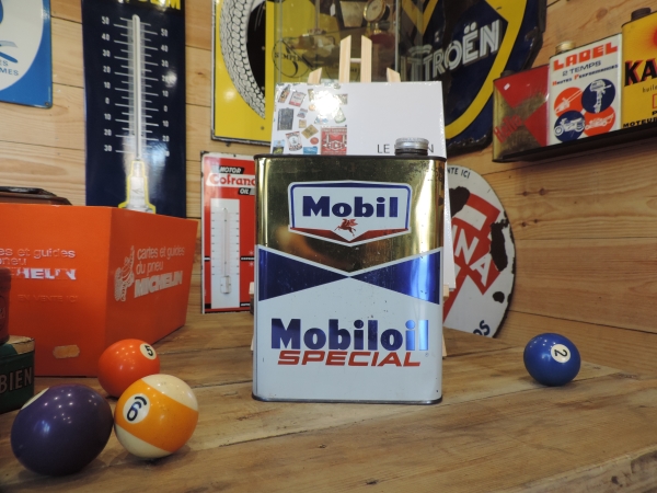 Bidon d'huile Mobiloil- efgh071223_55.JPG