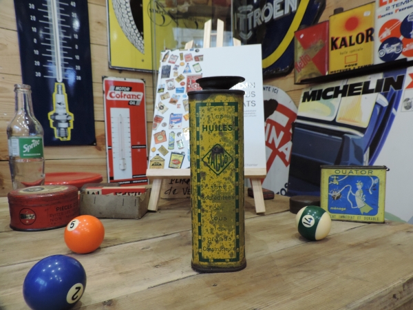 Bidon d'huile Yacco- efgh091223_02.JPG