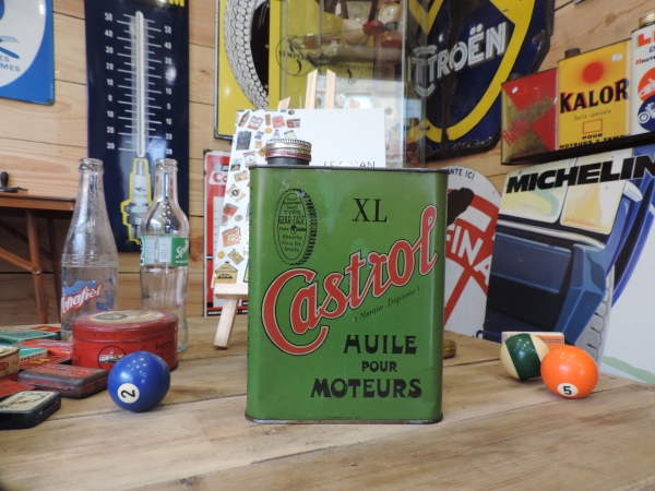 Bidon d'huile Castrol