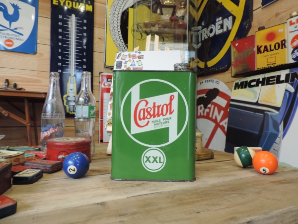 Bidon d'huile Castrol