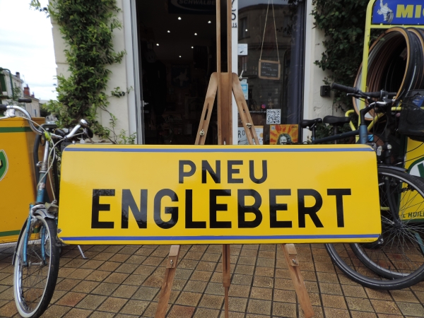 Plaque &eacute;maill&eacute;e Englebert