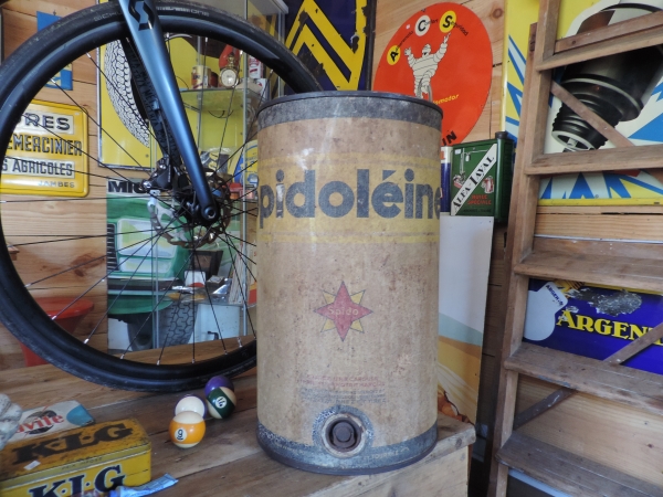 Fut &agrave; huile Spidol&eacute;ine