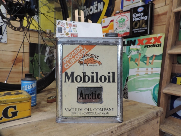 Bidon d'huile Mobiloil- efghi06092024-1_15.JPG