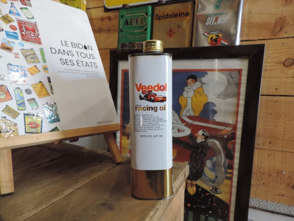 Bidon d'huile Veedol- efghi07-04-2026-01_04.JPG