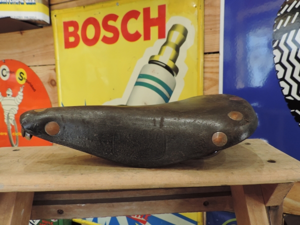 Selle Id&eacute;ale- efghi12122024-1_36.JPG