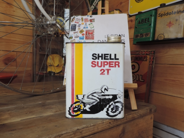 Bidon d'huile Shell