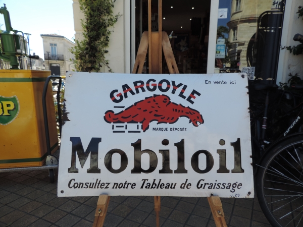 Plaque &eacute;maill&eacute;e Mobiloil