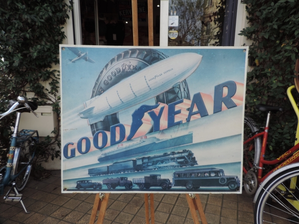 T&ocirc;le gaufr&eacute;e Good Year