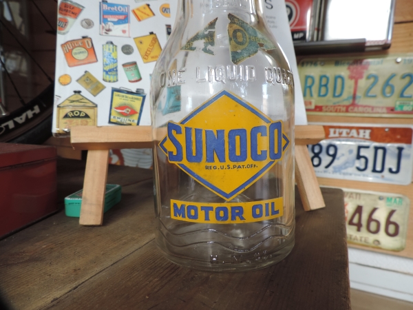 Bouteille d'huile en verre Sunoco- efghi16-09-2026-01_17.JPG