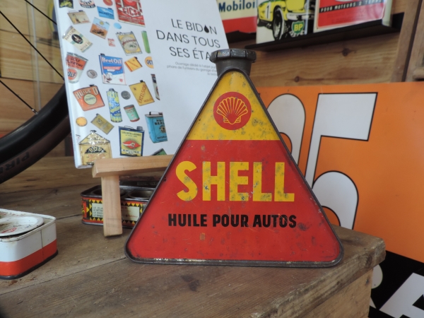 Bidon d"huile triangulaire Shell