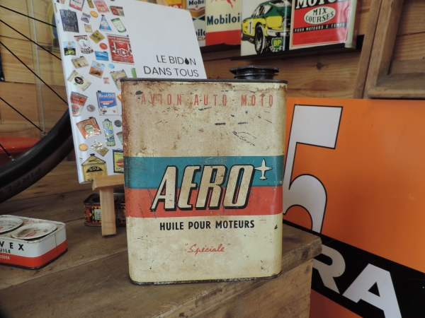 Bidon d'huile AERO- efghi20112025-1_144.JPG