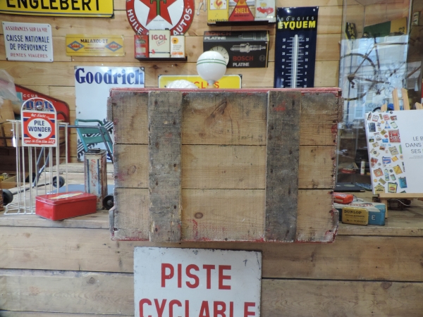Caisse &agrave; bidons d'huile TEXACO- efghi20112025-2_31.JPG