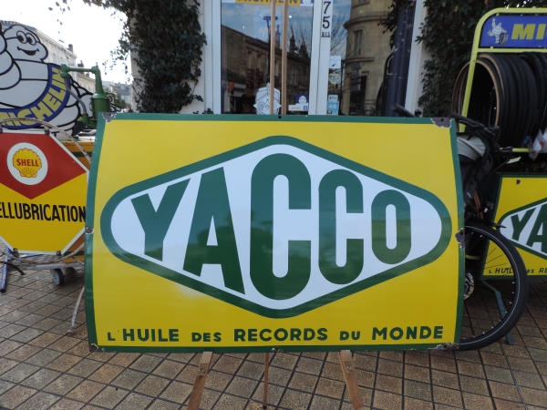 Plaque &eacute;maill&eacute;e Yacco