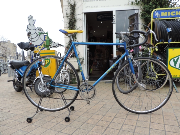 V&eacute;lo de course Gitane