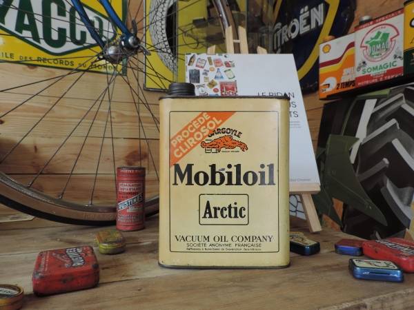 Bidon d'huile Mobiloil
