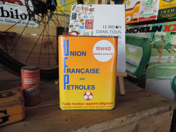 Bidon d'huile UFP- efghi23072024-1.JPG
