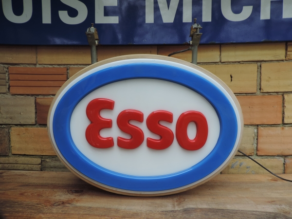 Enseigne lumineuse ESSO- efghi24032025-1_05.JPG