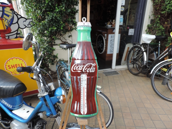Thermom&egrave;tre Coca-Cola en t&ocirc;le
