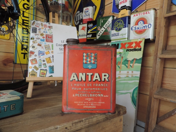 Bidon d'huile Antar